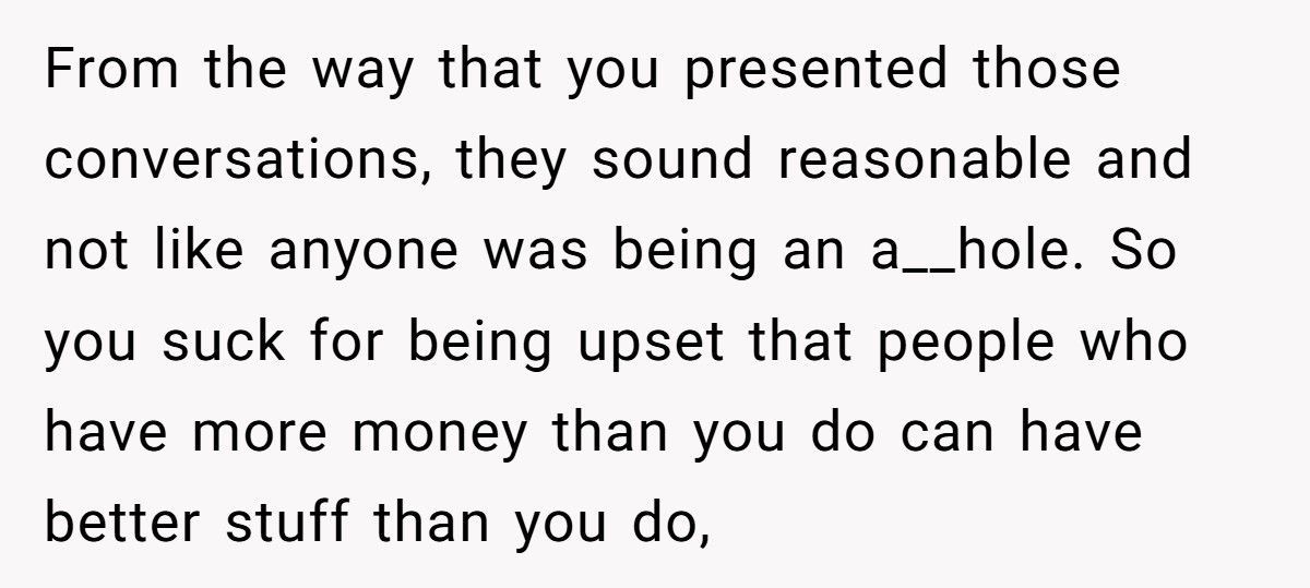 Coworkers Flaunt Luxury Purses, Then Call This Woman A Downer For Admitting She Can’t Afford One Coworkers Flaunt Luxury Purses, Then Call This Woman A Downer For Admitting She Can’t Afford One