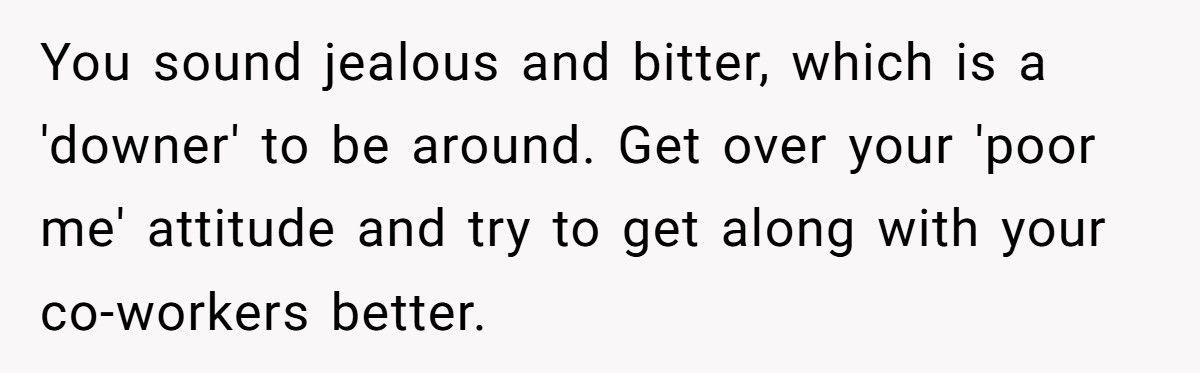 Coworkers Flaunt Luxury Purses, Then Call This Woman A Downer For Admitting She Can’t Afford One Coworkers Flaunt Luxury Purses, Then Call This Woman A Downer For Admitting She Can’t Afford One