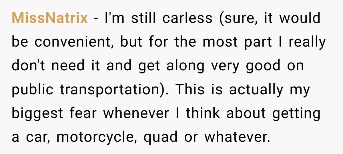Mechanic Tries To Scam “Clueless” Girl, Gets Humiliated In Front Of Customers