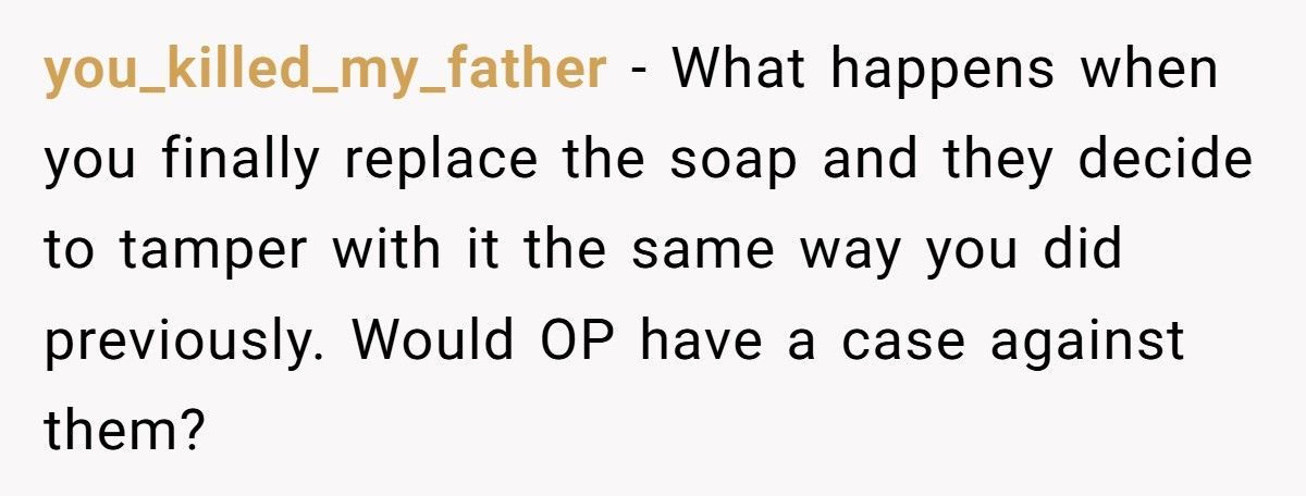 New Neighbors Stole His Laundry Soap, So He “Refilled” It With Dye And Bleach