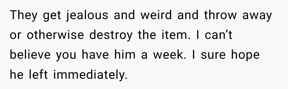 Woman Destroys Boyfriend’s LEGO Collection After He Throws Away Her Childhood Teddy Bear Woman Destroys Boyfriend’s LEGO Collection After He Throws Away Her Childhood Teddy Bear