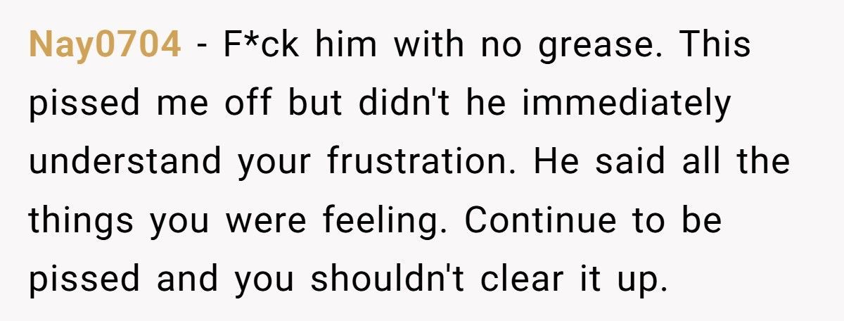 Woman Destroys Boyfriend’s LEGO Collection After He Throws Away Her Childhood Teddy Bear Woman Destroys Boyfriend’s LEGO Collection After He Throws Away Her Childhood Teddy Bear
