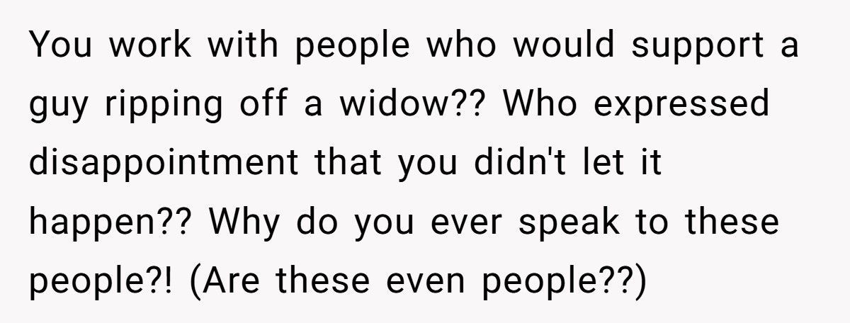 Guy Tried To Scam A Widow, Then Got Mad When Another Shopper Told Her The Truth