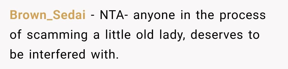 Guy Tried To Scam A Widow, Then Got Mad When Another Shopper Told Her The Truth