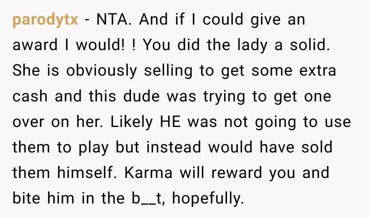 Guy Tried To Scam A Widow, Then Got Mad When Another Shopper Told Her The Truth