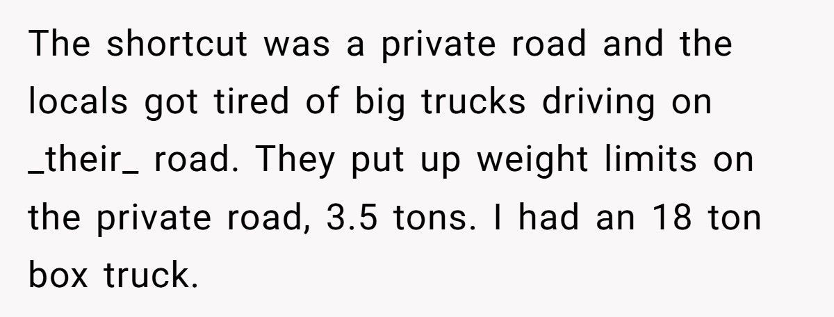 Guy Screams At Delivery Driver For “Blocking The Road”, Turns Out The Package Was His