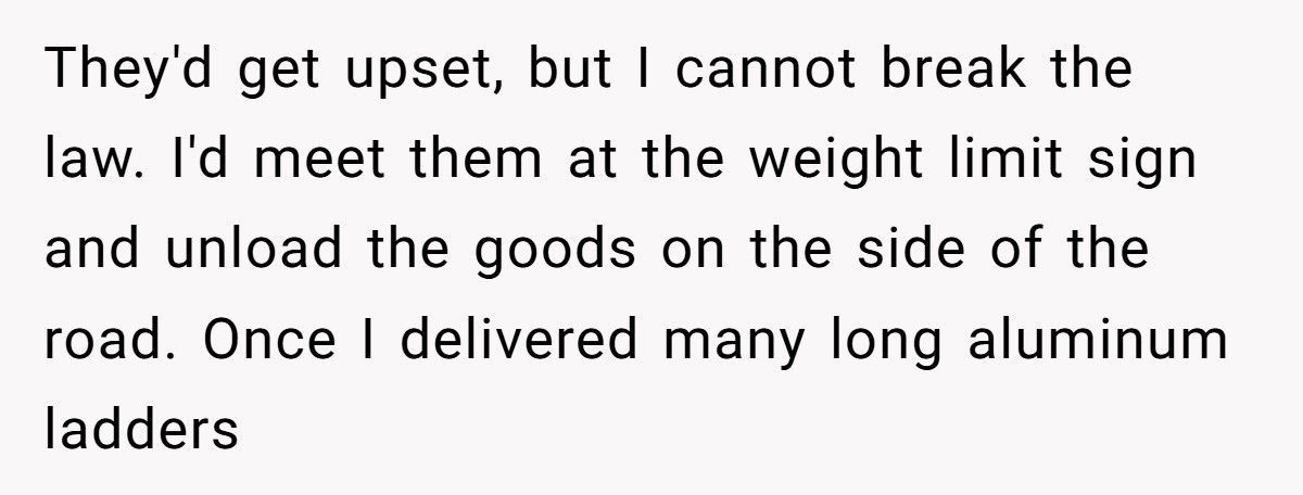 Guy Screams At Delivery Driver For “Blocking The Road”, Turns Out The Package Was His