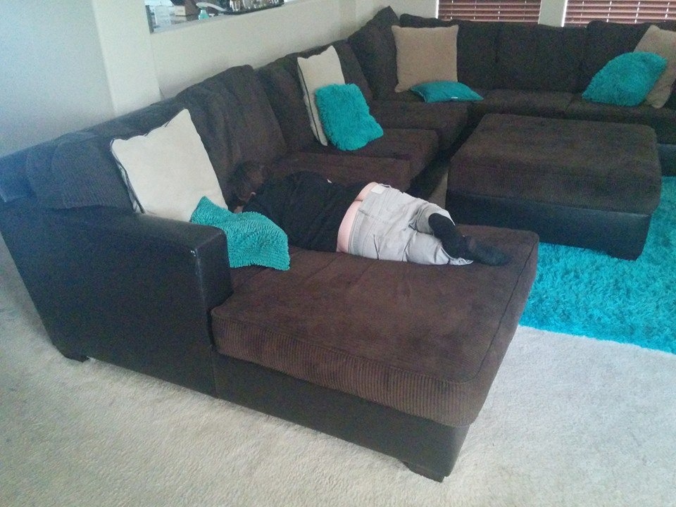 40 Photos That Prove Roommates Are The Real Test Of Human Endurance