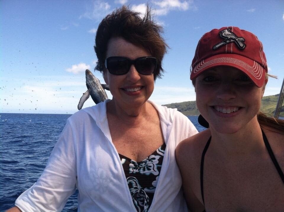 45 Hilarious Photobombs That Ruined (or Perfected) the Moment