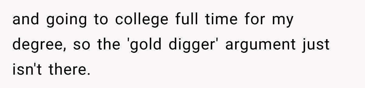 Man Demands Access To Fiancée’s Bank Accounts After Giving Her $400 A Week
