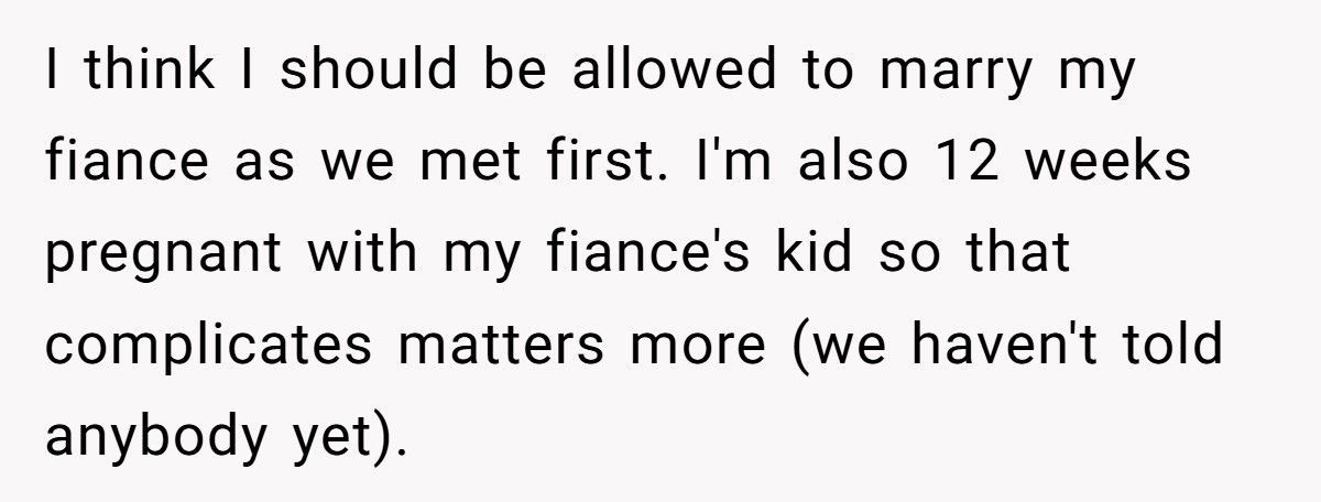 Woman’s Mom Secretly Marries Her Fiancé’s Dad, Then Told Her To Cancel The Wedding