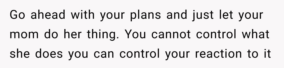 Woman’s Mom Secretly Marries Her Fiancé’s Dad, Then Told Her To Cancel The Wedding