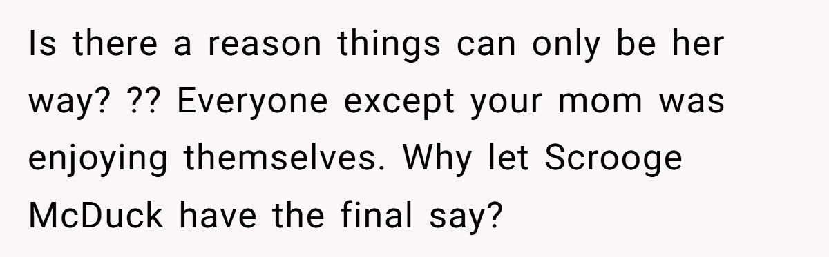 Girlfriend Hosts The Perfect Thanksgiving, Boyfriend’s Mom Calls It A Circus And He Just Sits There