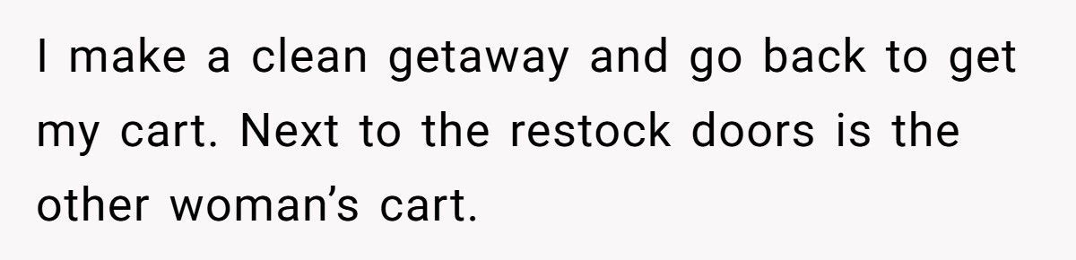 Entitled Shoppers Block A Worker, So A Bystander Teaches Them An Unforgettable Lesson
