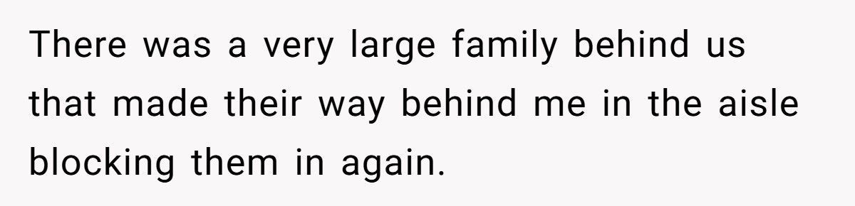 Teen Keeps Kicking Him For A 9 hour Flight, So He Teaches Her A Lesson Before Landing Teen Keeps Kicking Him For A 9 hour Flight, So He Teaches Her A Lesson Before Landing