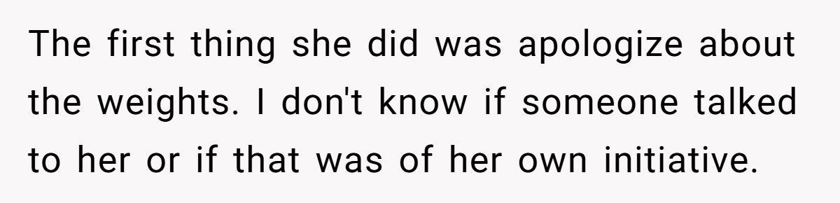 Guy Says He’s Not Interested, Woman At The Gym Keeps Showing Up In His Workout Routine