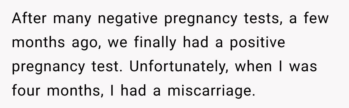 Sister Announces A Pregnancy Right After Her Sibling’s Miscarriage, Then Calls Her ‘Jealous’ For Leaving