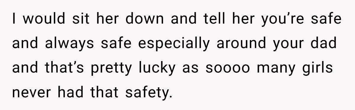 Woman Changes Clothes In Front Of Her Dad, His Girlfriend Calls It ‘Disturbing’