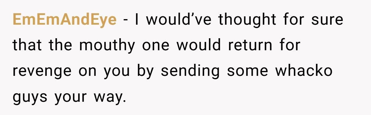Customer Tried Paying With Fake Cash, Got Arrested Right After Telling The Cashier How To Do His Job