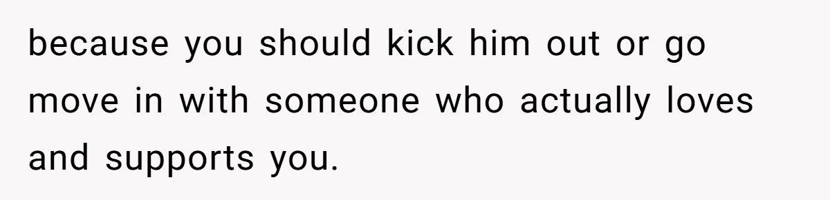 Pregnant Mom Explodes After Husband Keeps Eating Her Medical Snacks Pregnant Mom Explodes After Husband Keeps Eating Her Medical Snacks