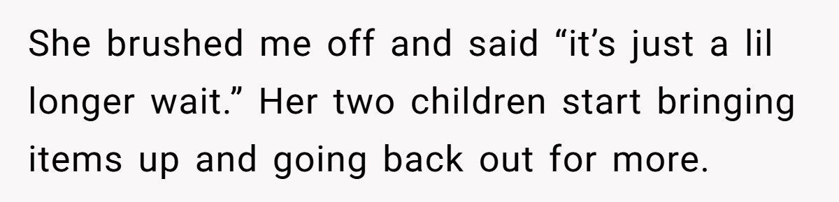 Man Refuses To Move After Woman Fills 10-Item Lane, She’s Furious After Waiting Eight Minutes