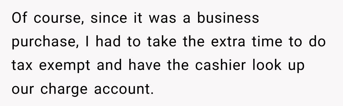 Man Refuses To Move After Woman Fills 10-Item Lane, She’s Furious After Waiting Eight Minutes
