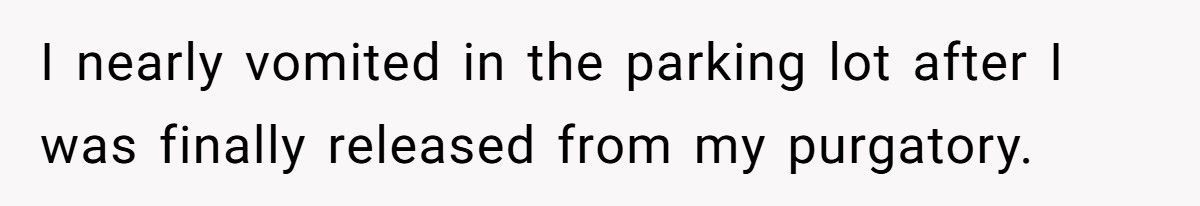 Man Refuses To Move After Woman Fills 10-Item Lane, She’s Furious After Waiting Eight Minutes