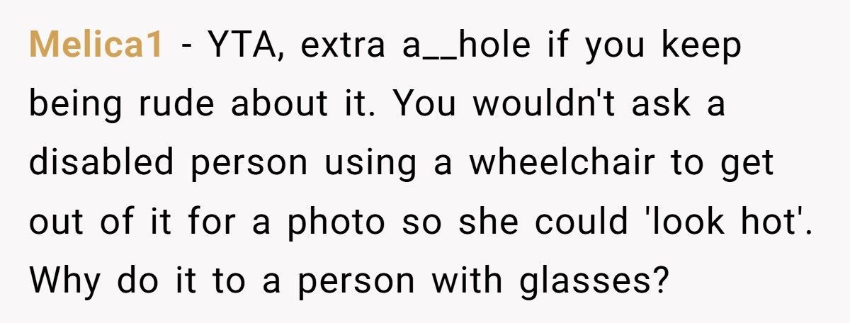 Bride Demands Bridesmaid Take Off Glasses So She ‘Doesn’t Ruin The Photos’, Internet Loses It