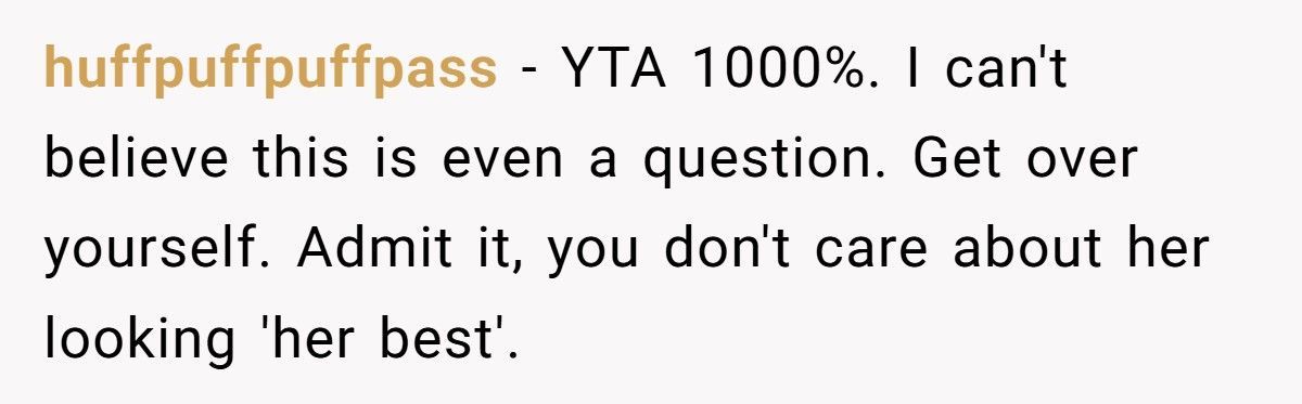 Bride Demands Bridesmaid Take Off Glasses So She ‘Doesn’t Ruin The Photos’, Internet Loses It