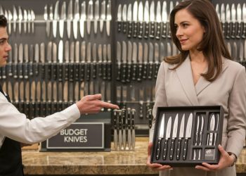 ‘Ma’am, These Knives Are Expensive’ Sales Clerk Says, Then Gives Customer A $200 Chef’s Knife For $40 ‘Ma’am, These Knives Are Expensive’ Sales Clerk Says, Then Gives Customer A $200 Chef’s Knife For $40