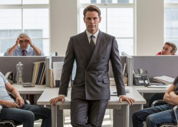 Supervisor Tells Employee To ‘Dress Better’, Gets Demoted After The Employee Shows Up In A Full Suit