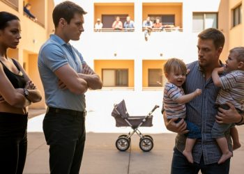 Woman Confronts Entitled Parents Who Keep Dumping Their Twins, They Call Her Heartless For Refusing Free Childcare