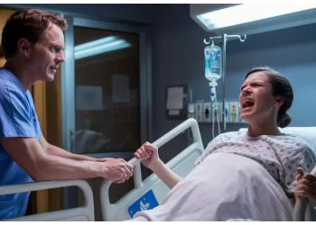 A Woman Kicks Husband Out of Delivery Room After He Pulls Cruel TikTok Prank While She’s in Labo