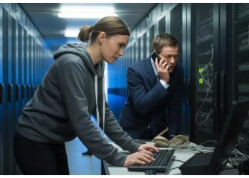 Boss Orders ALL Weekend Email Access Cut Off – Then Panics When He Can’t Read His Own Emails