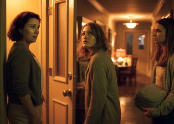 Mother Kicks Out Her Daughter After Cruel Comment About Disabled Uncle, Reddit Is Divided