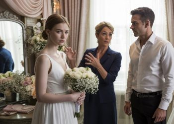 Mom Wants Her Boyfriend To Play “Father Figure” At Daughter’s Wedding, Bride Isn’t Having It Mom Wants Her Boyfriend To Play “Father Figure” At Daughter’s Wedding, Bride Isn’t Having It