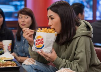 Teen’s Fast Food Delivery to Hibachi Sparks Family Clash