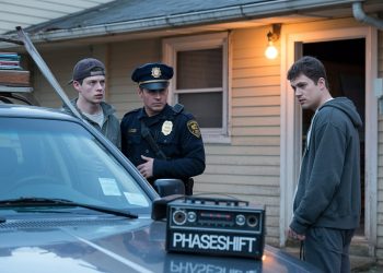 Man Found His Stolen CDs In The Neighbor’s Bedroom, What He Did Next Was Priceless