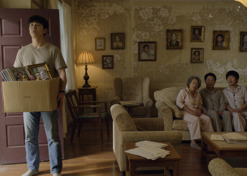 Heir Declines To Inherit Debt-Ridden House, Lets The Bank Evict All Relatives Living With Him