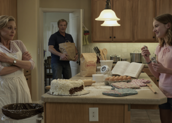 Stepmom Bakes Surprise Birthday Cake For Stepdaughter, Catches Her Sabotaging It And Her Reaction Stuns Everyone