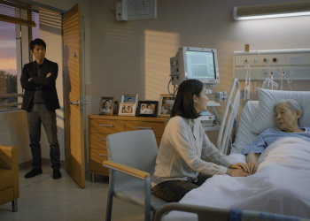 Upon Grandmother’s Death, Granddaughter Defies Uncle’s Cold Warnings To Rush To Her Side