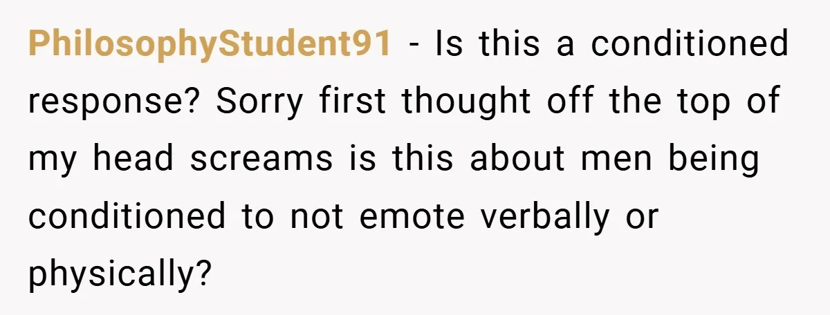 When His 14-Year-Old Asked, “Why Don’t You Hug Me Anymore?” This Dad Froze PhilosophyStudent91 − Is this a conditioned response? Sorry first thought off the top of my head screams is this about men being conditioned to not emote verbally or physically?