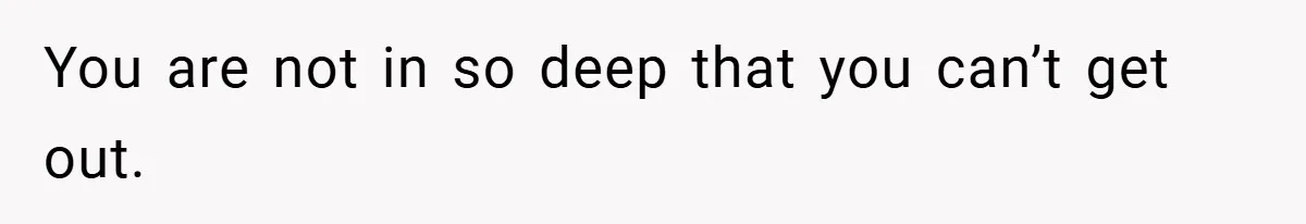 A Woman Ransacks Her Boyfriend’s Apartment After Her Passport Vanishes - and the Truth Leaves Everyone Stunned You are not in so deep that you can’t get out.