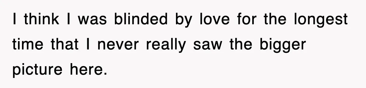 Bride Kicks Out Groom’s Entire Family After They Ignore Every Rule And Tradition At Her Wedding I think I was blinded by love for the longest time that I never really saw the bigger picture here.