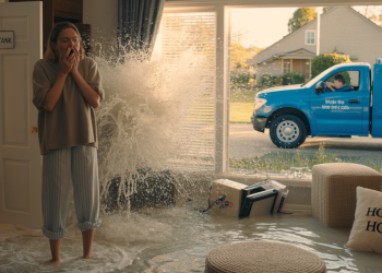Customer Ignored Simple Instructions, Ends Up With 800 Gallons Of Water In Living Room