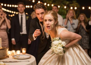 Bride Walks Out Of Her Own Wedding After Groom Smashes Cake In Her Face