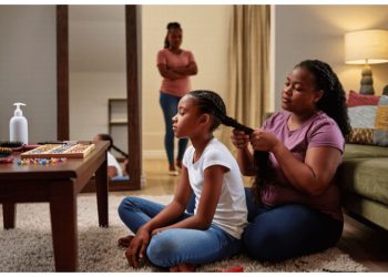 Mom Explodes When Aunt Finally Fixes Teen’s Matted Hair