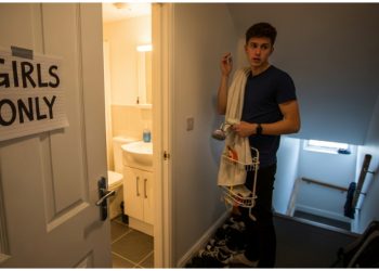 Woman Has a Meltdown After Male Roommate Dares to Use the Nice Shower