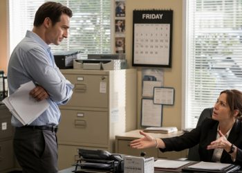 Car Dealership Tries To Sneak Extra Fees, So They Walked Out And Left Them Desperate For A Sale Car Dealership Tries To Sneak Extra Fees, So They Walked Out And Left Them Desperate For A Sale