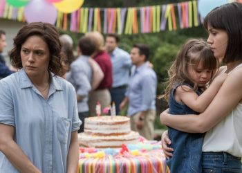 Woman Told Her Sister's Daughter Life Would Be Easier If She Was Never Born, Now Her Family’s Furious Woman Told Her Sister’s Daughter Life Would Be Easier If She Was Never Born, Now Her Family’s Furious